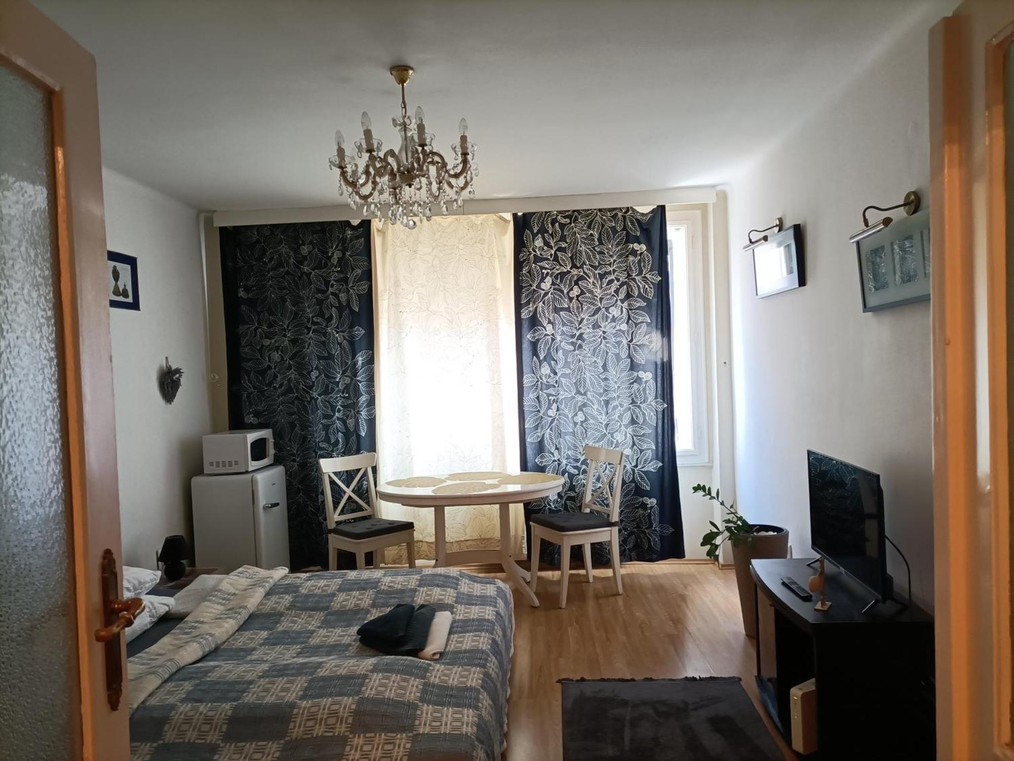 Westend Apartment Budapest Bagian luar foto